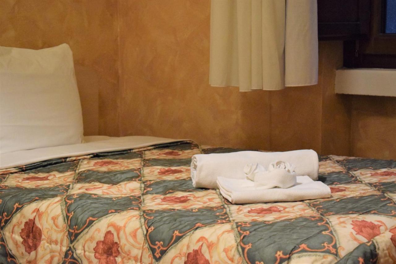 Hostel Il Tetto Melfi Eksteriør billede