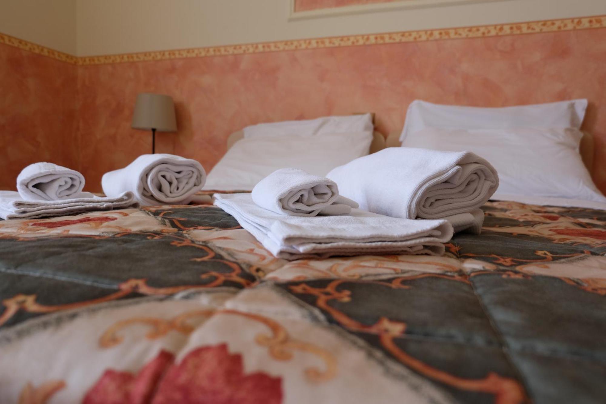 Hostel Il Tetto Melfi Eksteriør billede